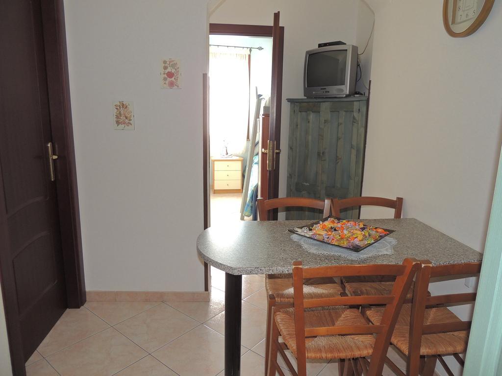 Apartments Baunei Phòng bức ảnh