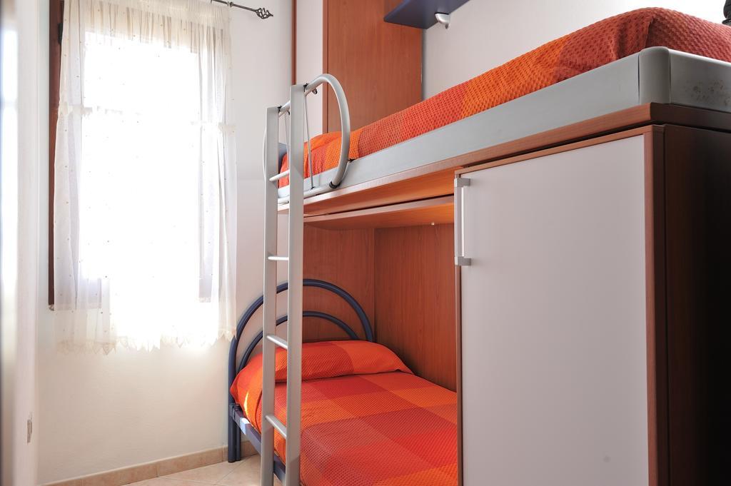 Apartments Baunei Phòng bức ảnh